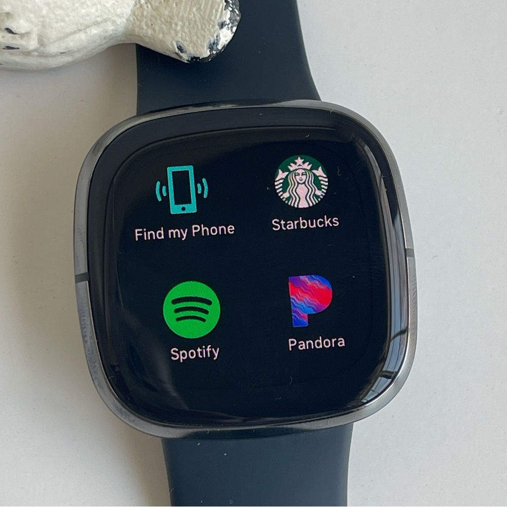 Fitbit Versa 3 Watch - Picture 6 of 14